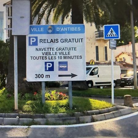 Charmant 3 Pieces Renove Au Coeur Du Vieil Antibes Bagian luar foto