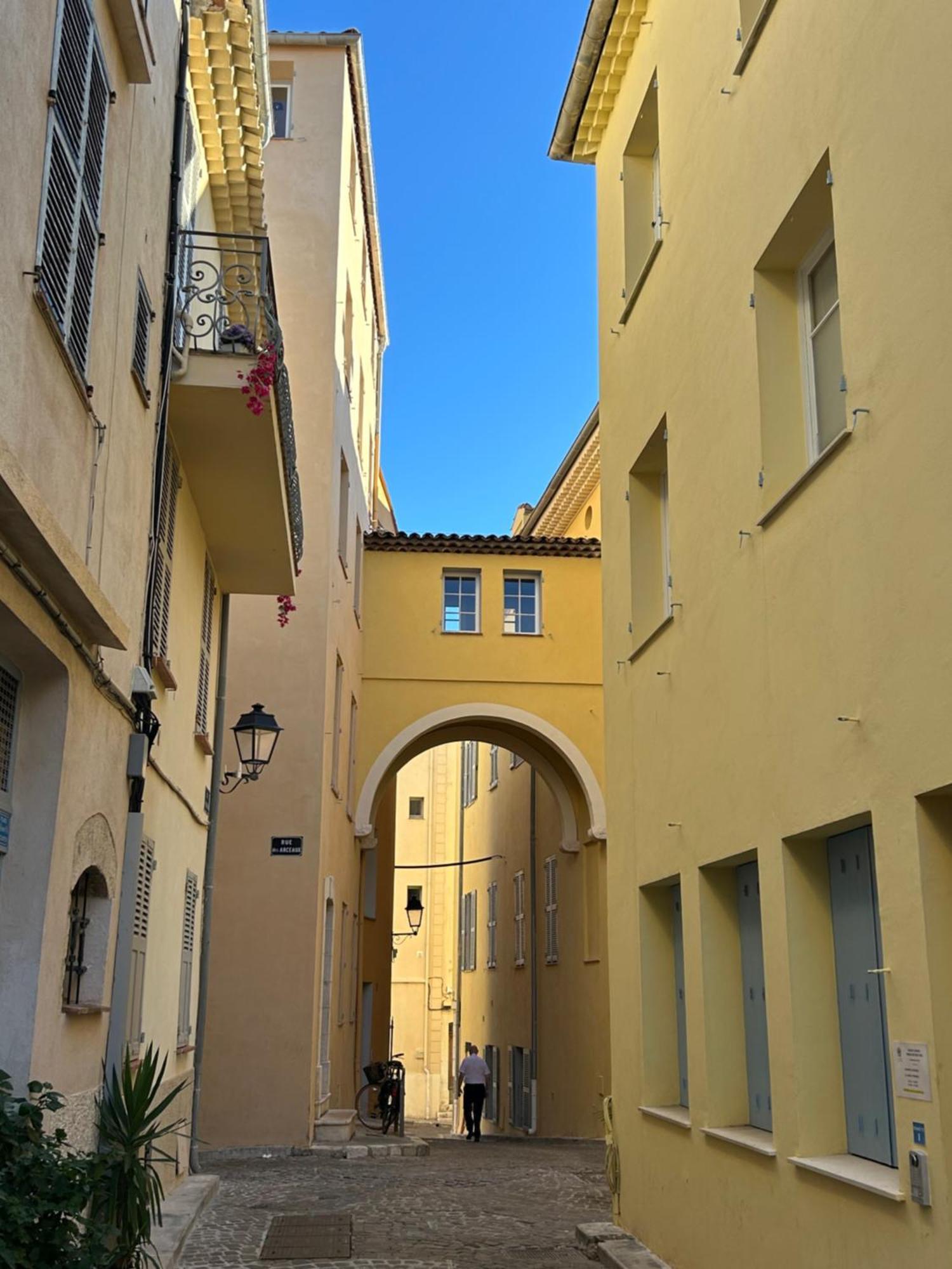 Charmant 3 Pieces Renove Au Coeur Du Vieil Antibes Bagian luar foto